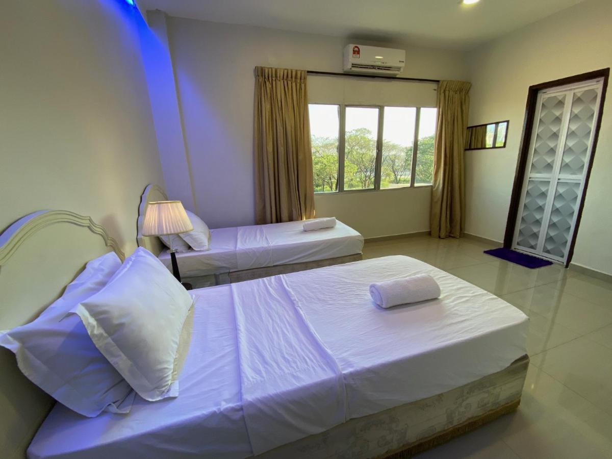 Sun Sega Hotel Perai Extérieur photo